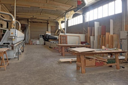 Menuisier-&eacute;b&eacute;niste, quand l'artisanat cr&eacute;e des meubles d'exception